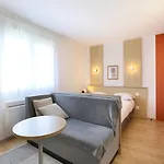 Sweetly Isatis De 3* Mérignac