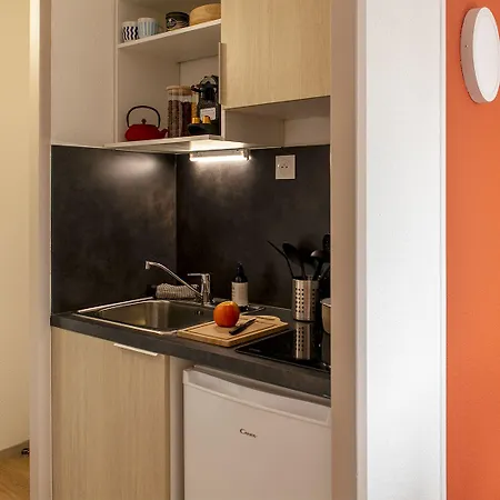 Lägenhetshotell Sweetly Isatis De