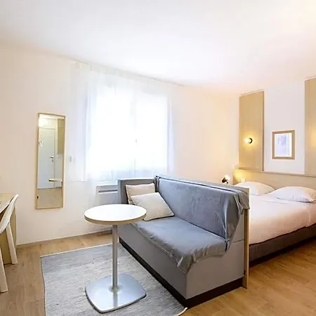 Aparthotel Sweetly Isatis De
