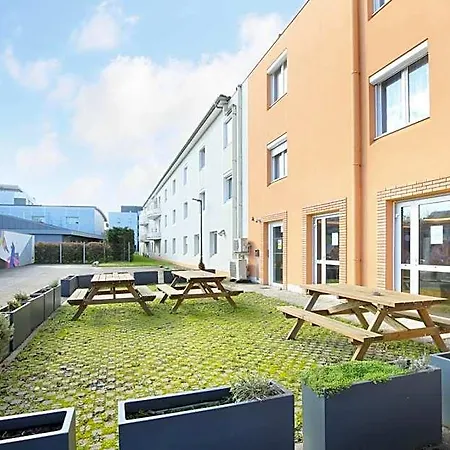 Aparthotel Sweetly Isatis De 3*