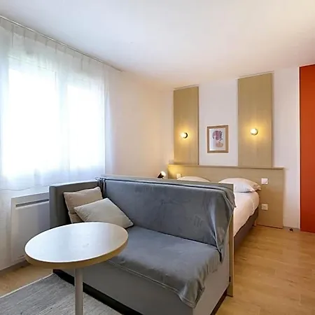 Sweetly Isatis De 3* Mérignac