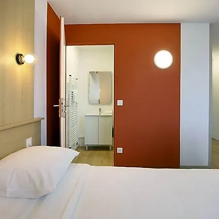Aparthotel Sweetly Isatis De Mérignac