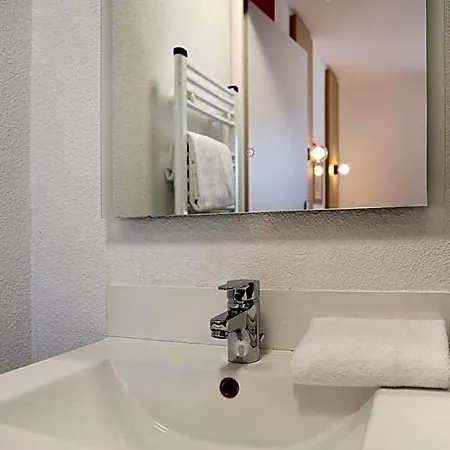 Sweetly Isatis De Aparthotel 3*