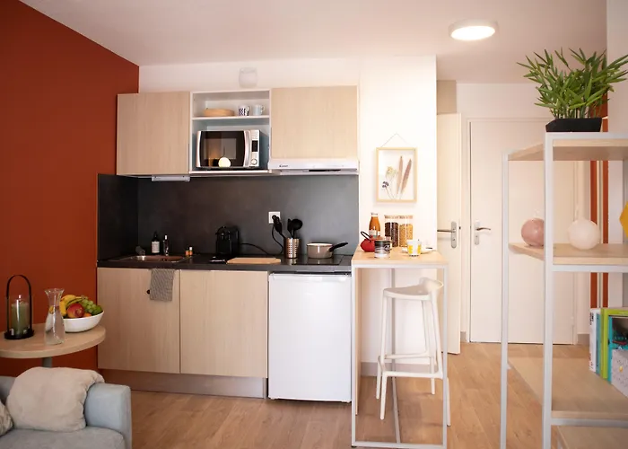 Sweetly Isatis De 3* Mérignac