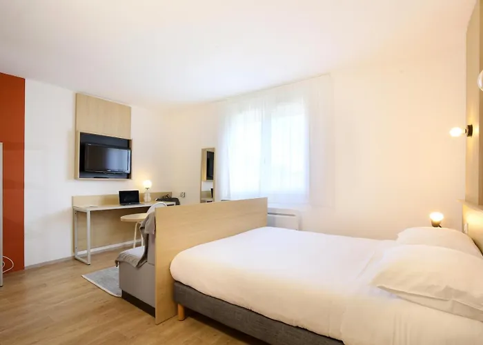 Aparthotel Sweetly Isatis De 3*